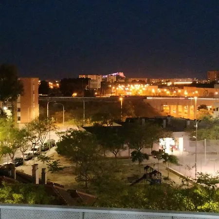Monte Santa Barbara Justo En Frente De Usted En Un Dormitorio Privado Y Acogedor Homestay San Vicente Raspeig